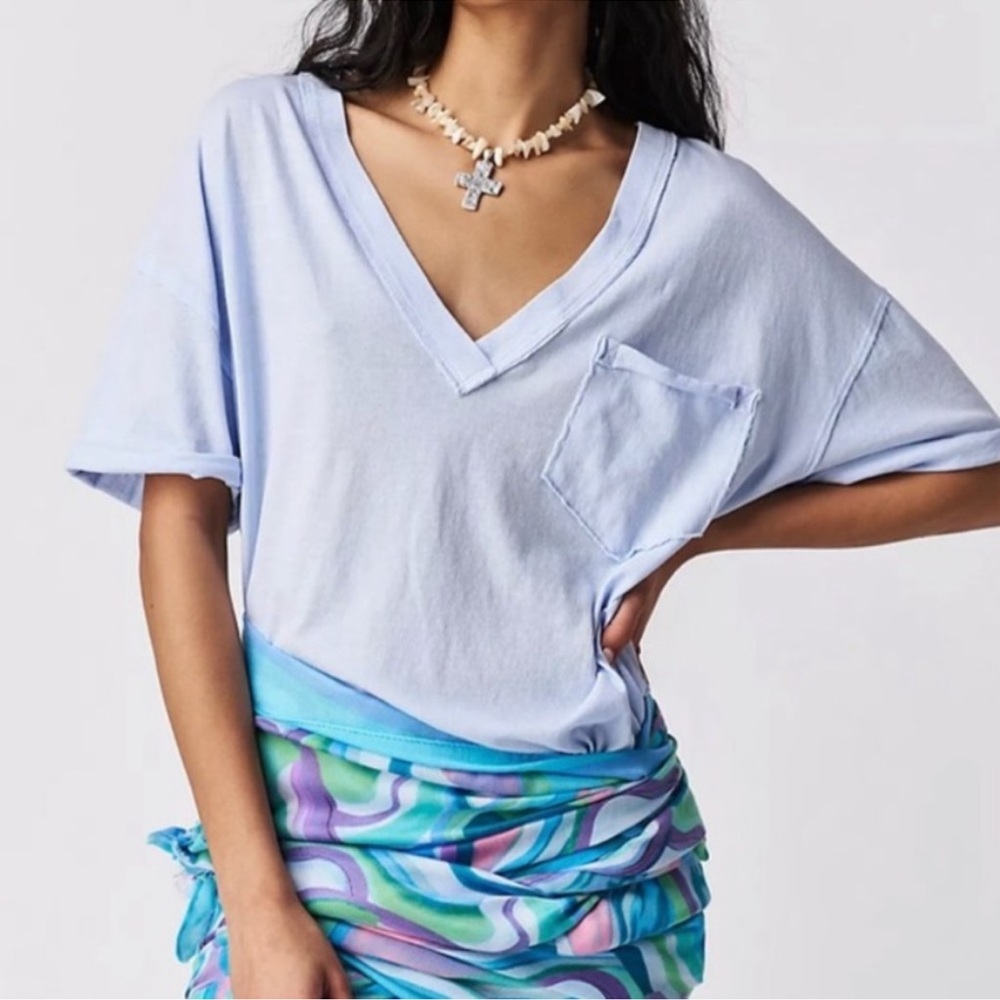 FREE PEOPLE Keep Me V-Neck Tee in Baby Blue NWOT